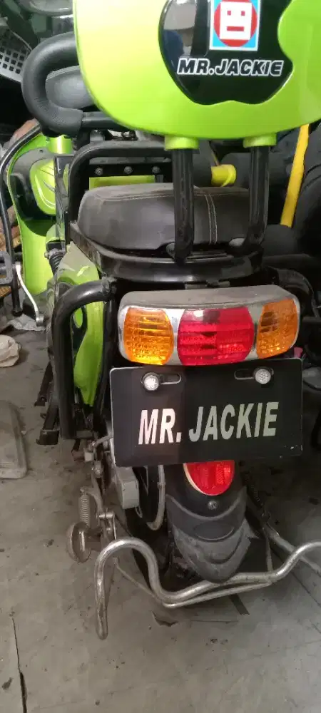 sepeda listrik mr. jackie vizio