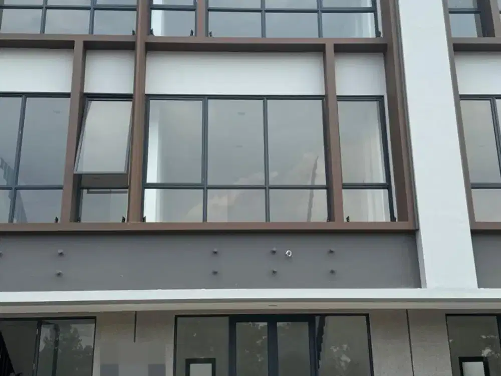 Disewakan Ruko BSD Hadap Jalan di West Village By Rumah Chinida (Jb)