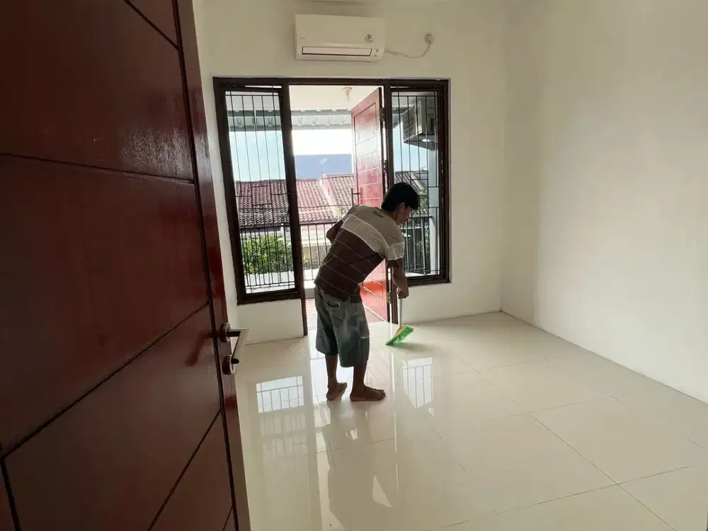 Rumah Siap Huni, Bersih & Rapi Meadow Green, Lippo Cikarang