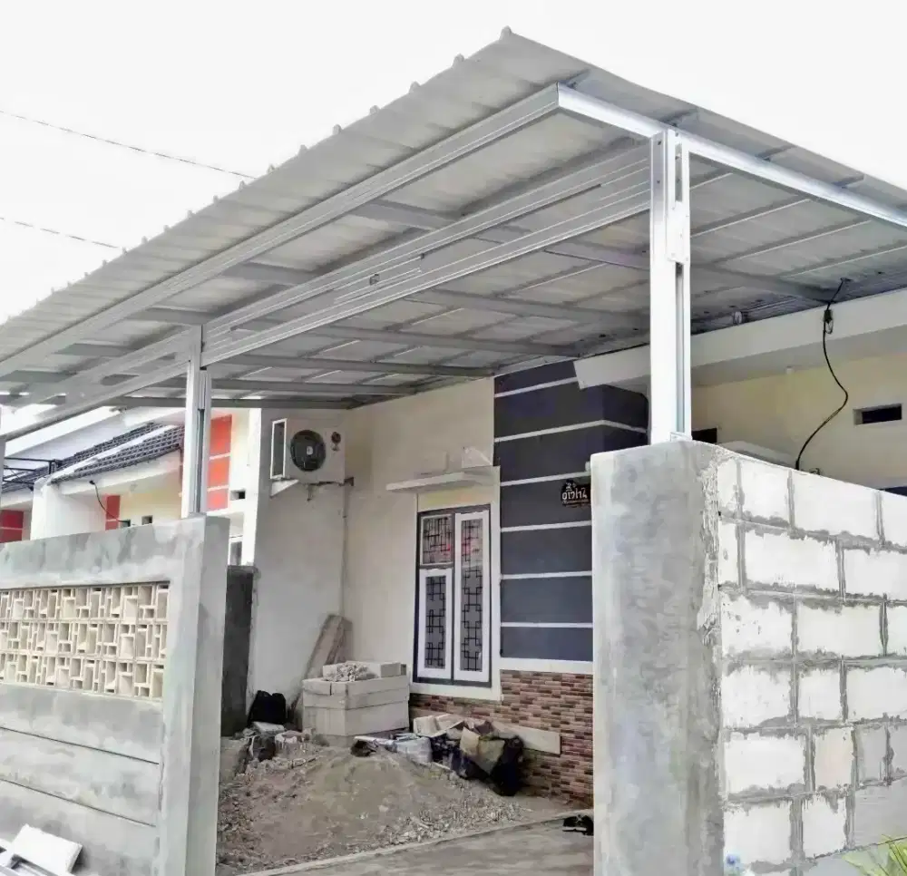 Kanopi baja ringan dan garasi