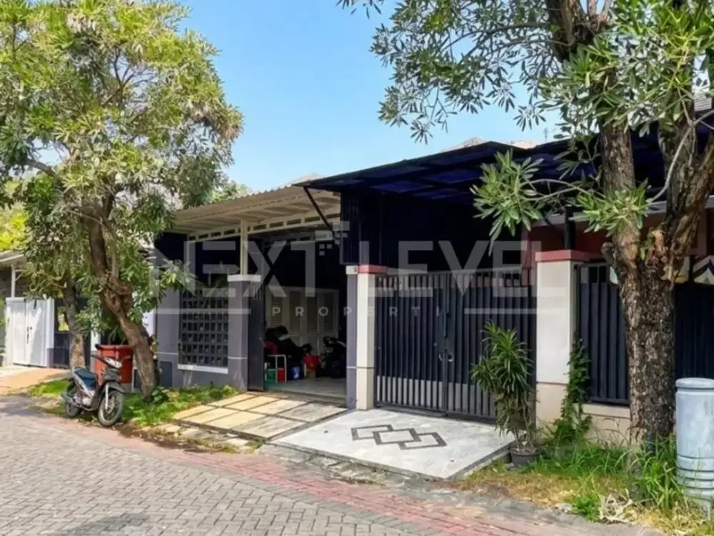 Dijual cepat rumah di alam galaxy Surabaya barat