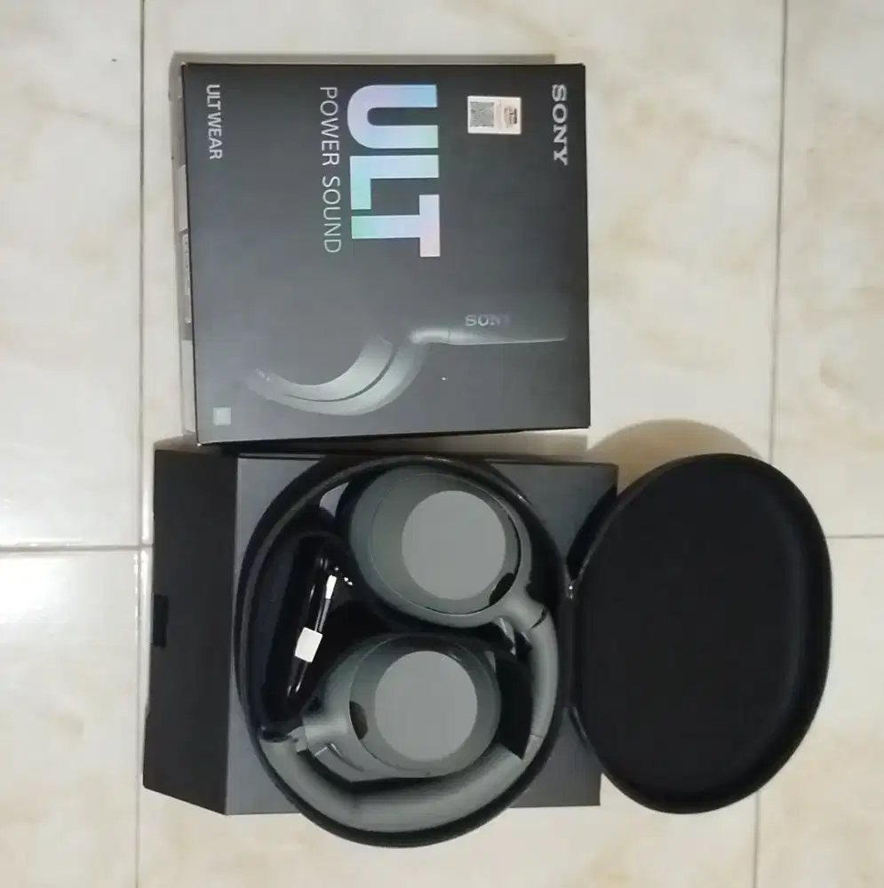 SONY ULT WEAR Noise Cancelling Headphones