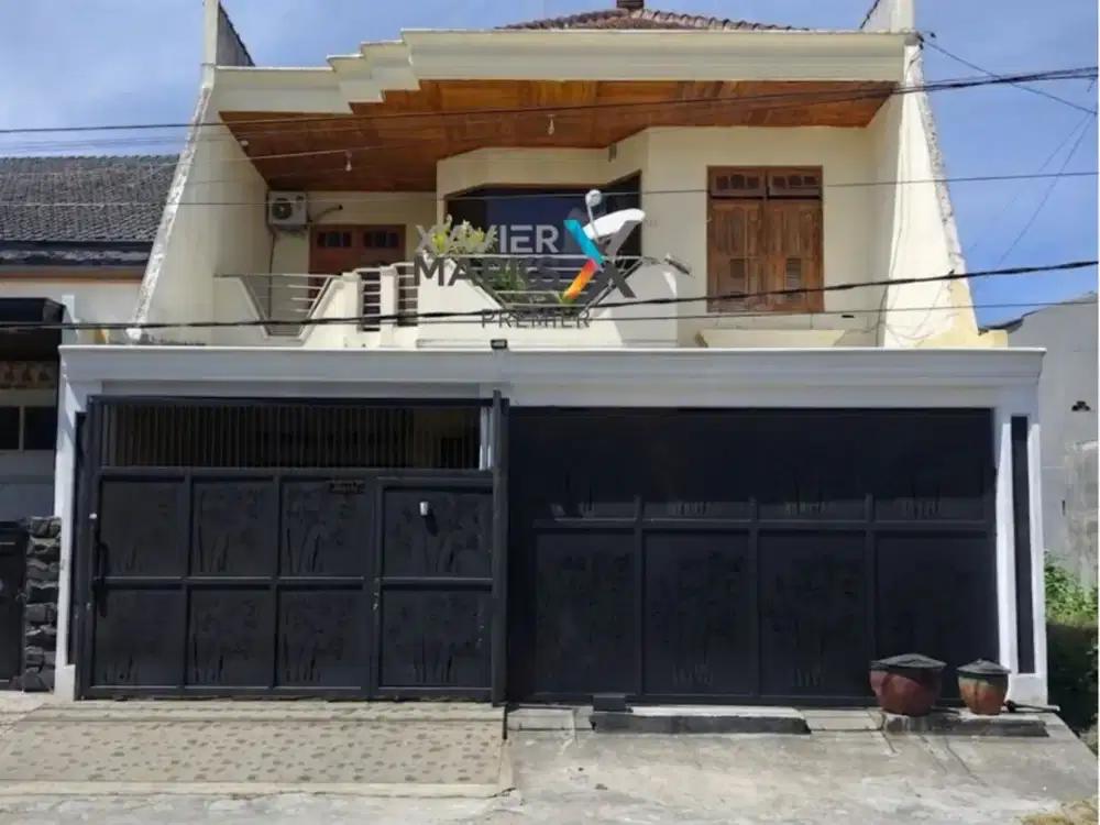 DIJUAL Rumah Modern 2Lt Kondisi Terawat Bonus Lemari Jati Siap Huni Lingkungan Aman Akses Jalan Lebar Dekat Sekolah dan Bandara di Sawojajar 2