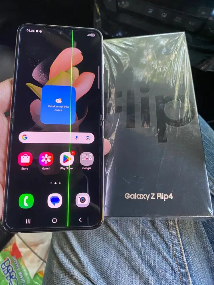 Galaxy Z Flip 4 ram 8/256gb mulus banget ex grs resmi Sein