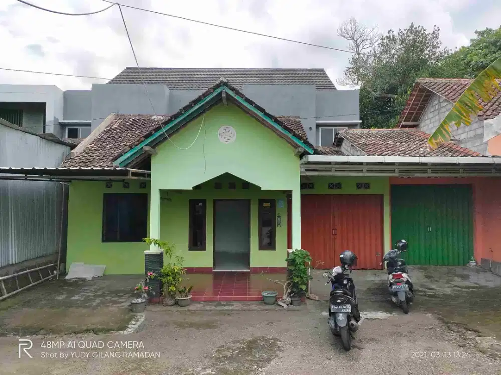 Di Kontrakan Rumah di Seputaran hotel Hyatt jln Palagan Sleman Yogyakarta