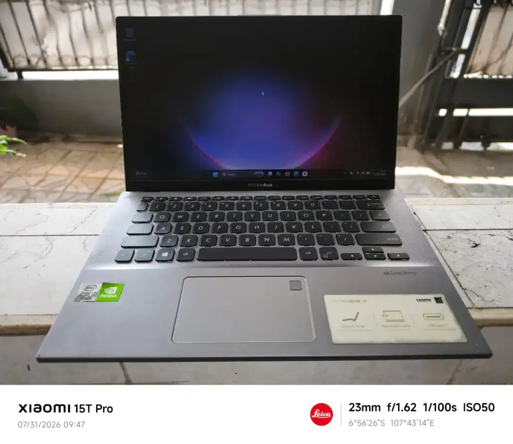 Asus Vivobook 14 A412F (Core i7 Gen 10 + Nvidia MX250) - RAM 12GB