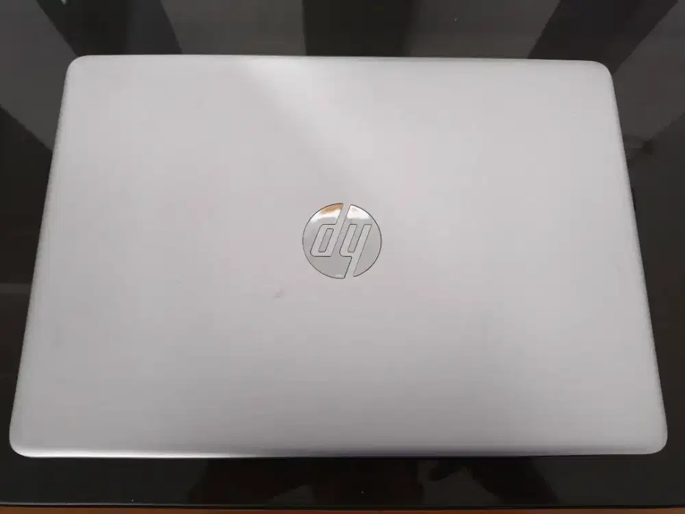 Jual cepat Laptop HP 14s-dk0005