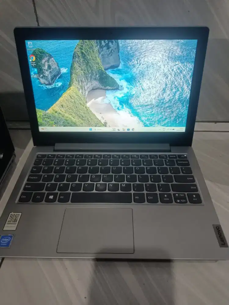 Laptop Lenovo Ideapad slim 1