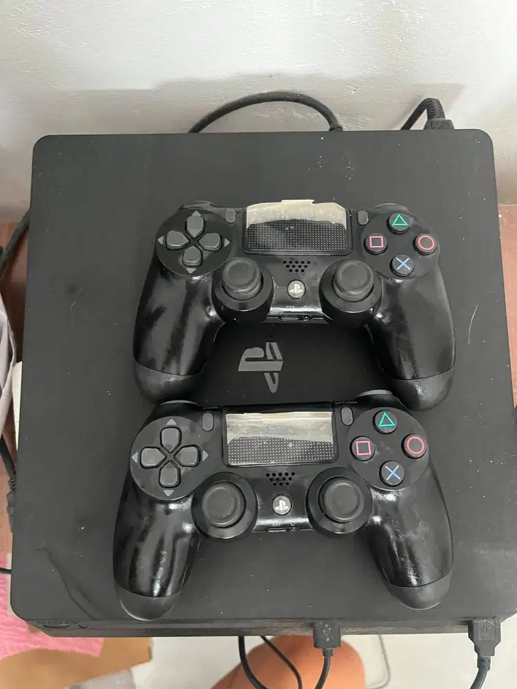 JUAL PS4 SLIM 500 GB + 500 GB EXTERNAL