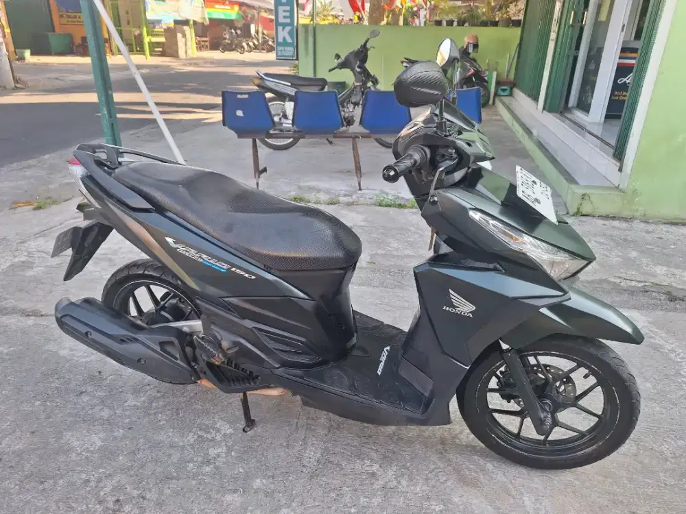 Vario 150 2015 pajak panjang bisa cash/kredit syariah  TERMURAH
