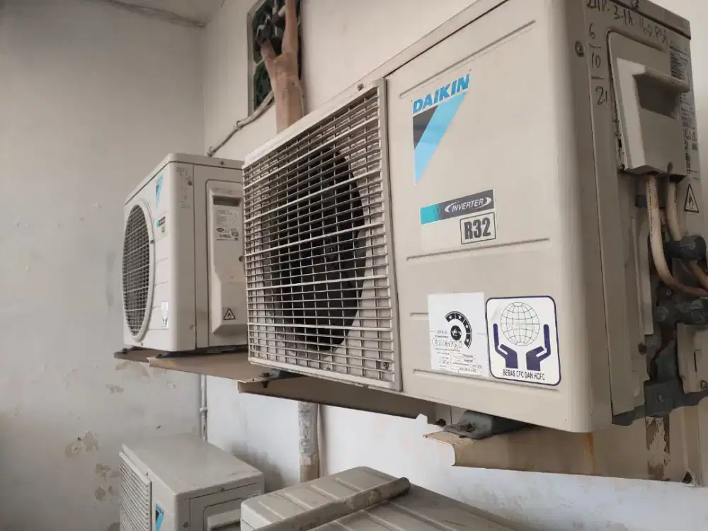 Terima AC bekas dan AC rusak