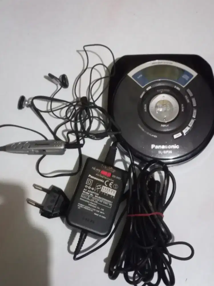 Panasonic Discman atau walkman panasonic fungsi normal