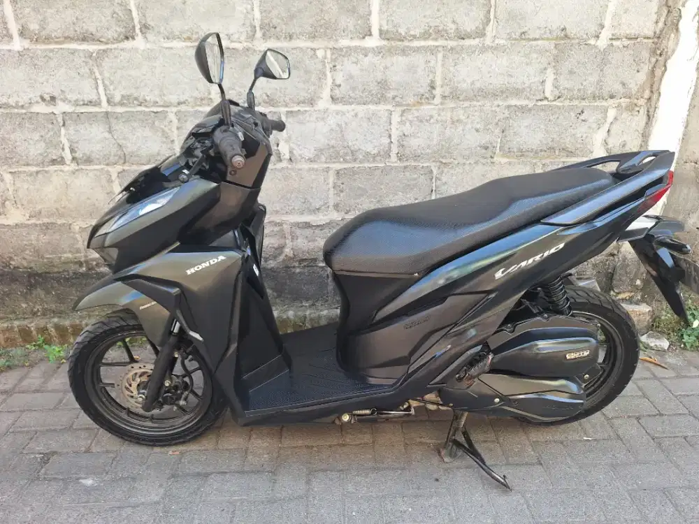 Vario 125 iss 2022 pajak panjang bisa cash/kredit syariah TERMURAH