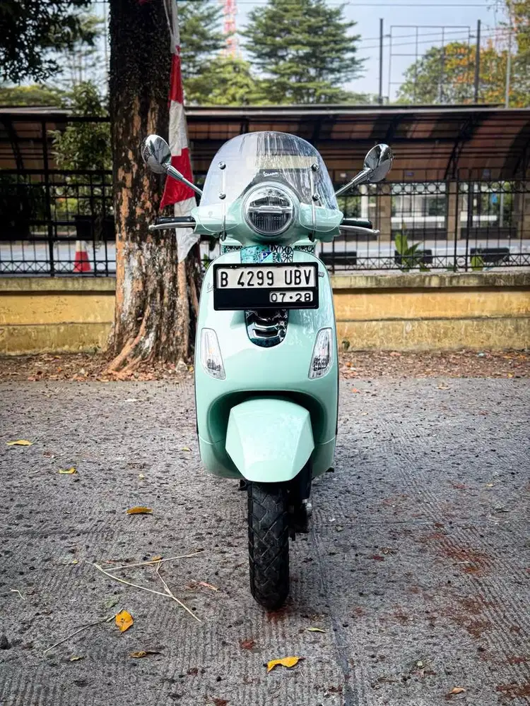 VESPA LX LIMITED BATIK MURAH