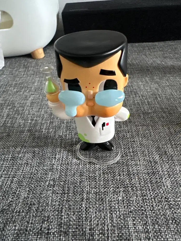 Pop mart profesor (original)