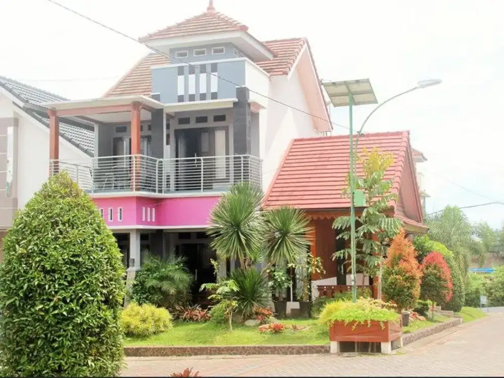Dijual Rumah Villa Siap Huni di Kota Batu Dekat Wisata