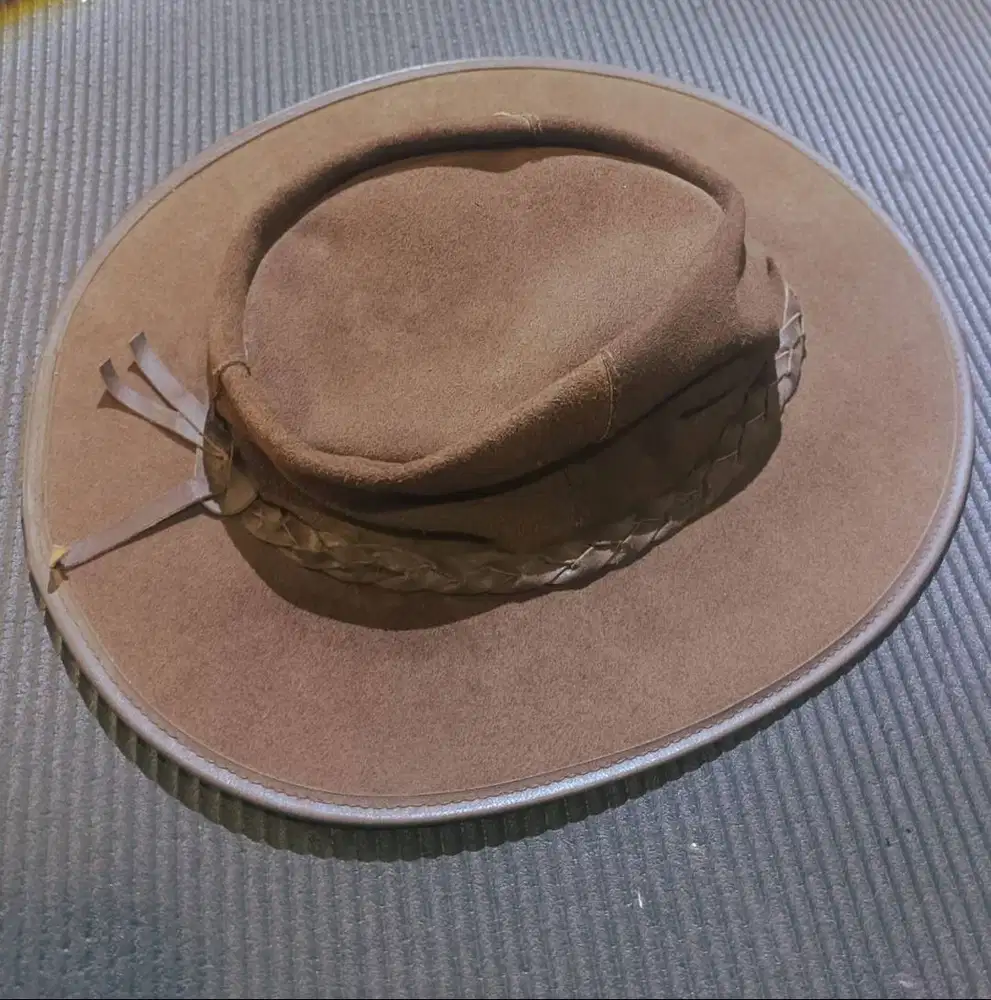 Jacaru Bushman Leather Hat original buatan Australia