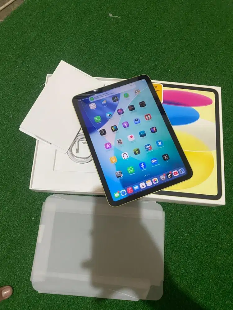 Ipad gen 11 128gb yellow wifi only garansi