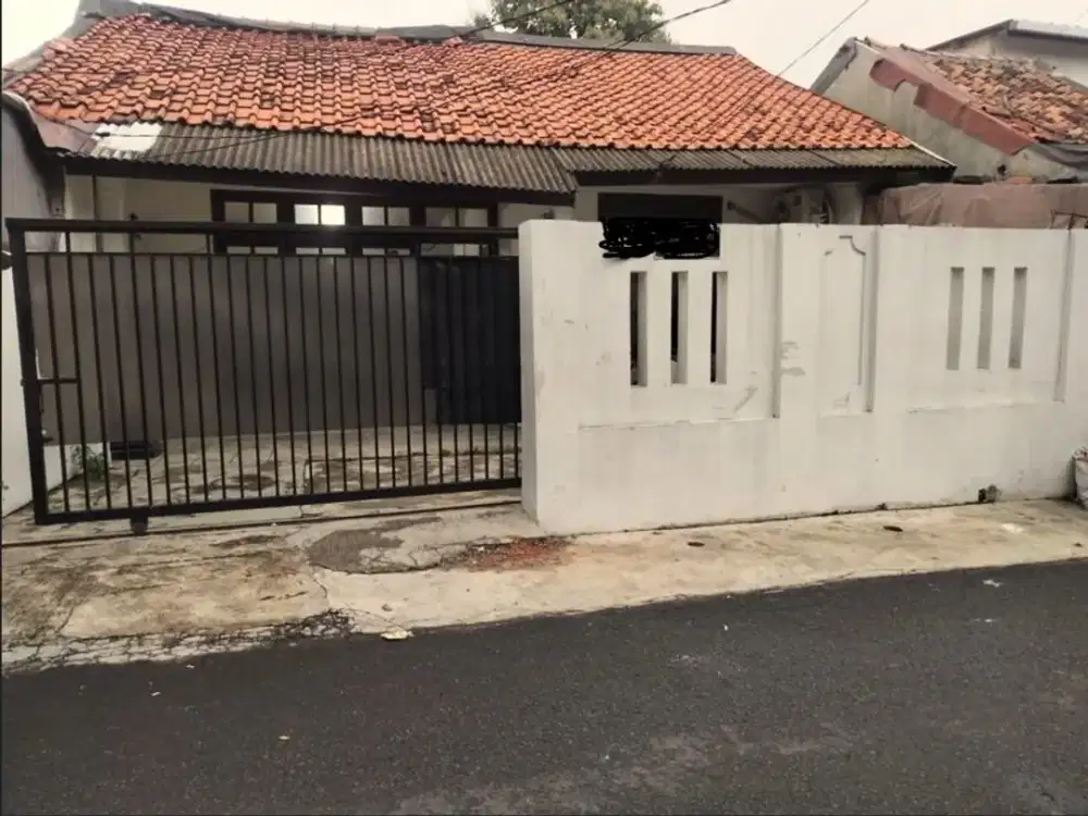 Jual rumah lokasi strategis di pondok Pinang jakarta selatan
