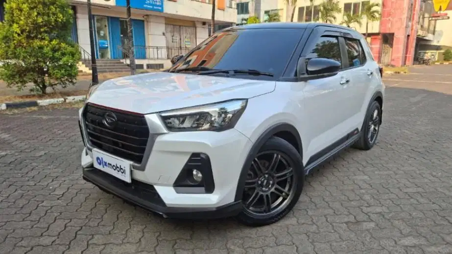 Garansi 1 Th - Daihatsu Rocky 1.0 R ADS Bensin-AT 2022 Putih
