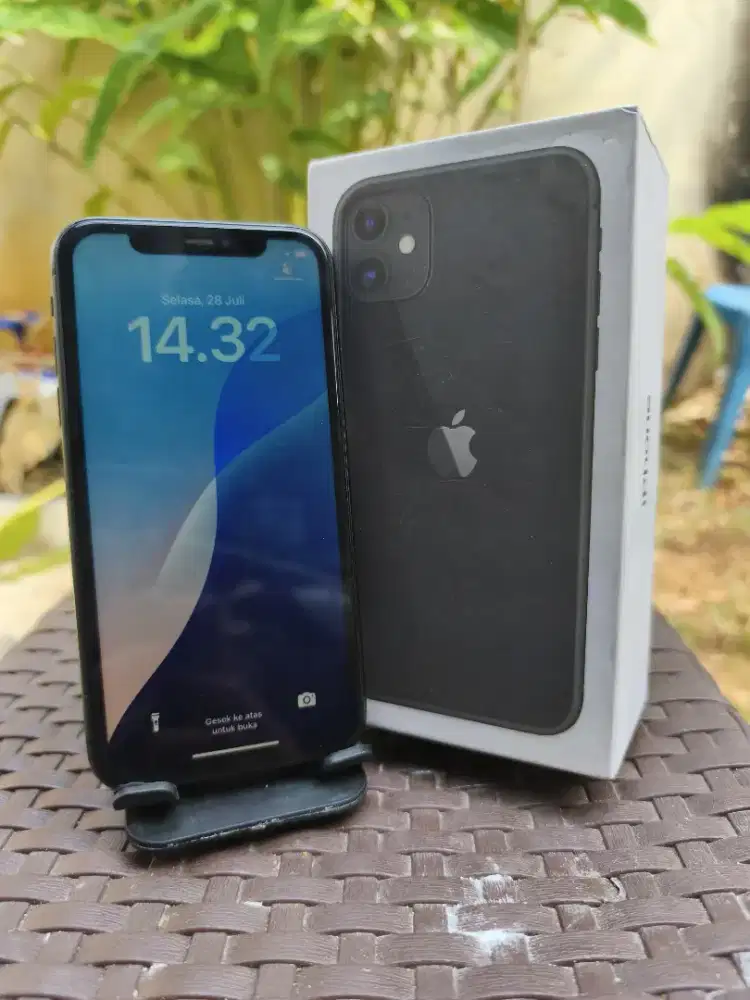 iPhone 11 inter 64 GB ALL OPERATOR