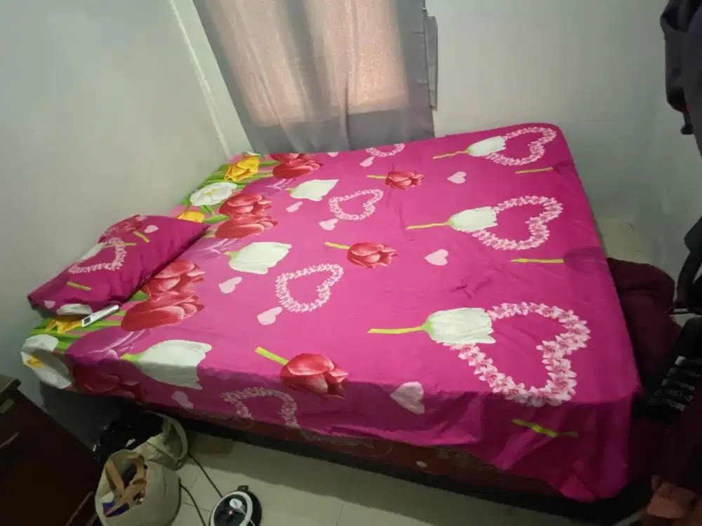 Dijual Kasur satu set (satu kasur spring)