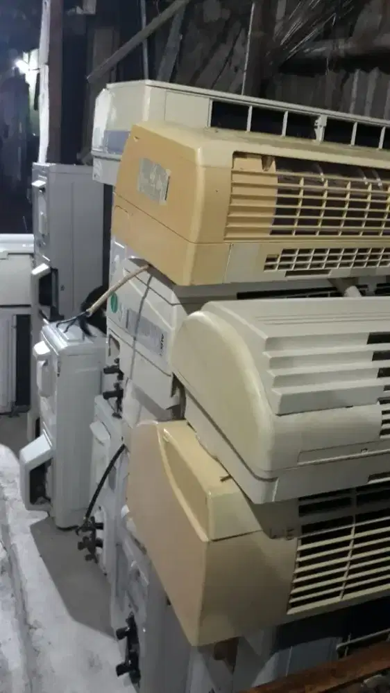 Menerima AC bekas dan AC rusak
