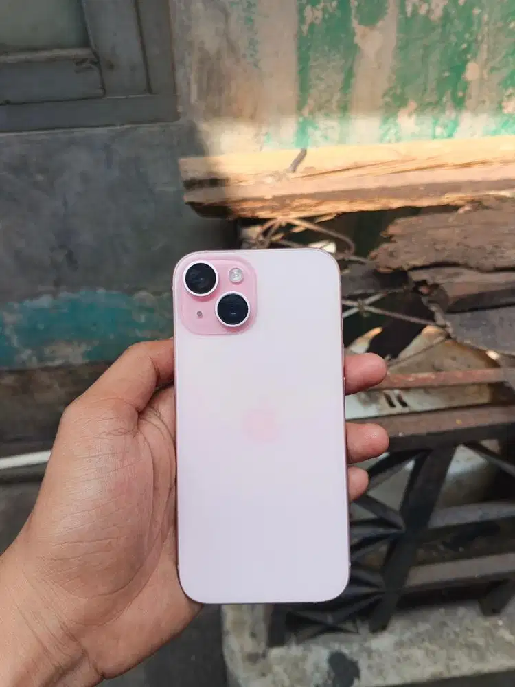 Iphone 15 basic ibox