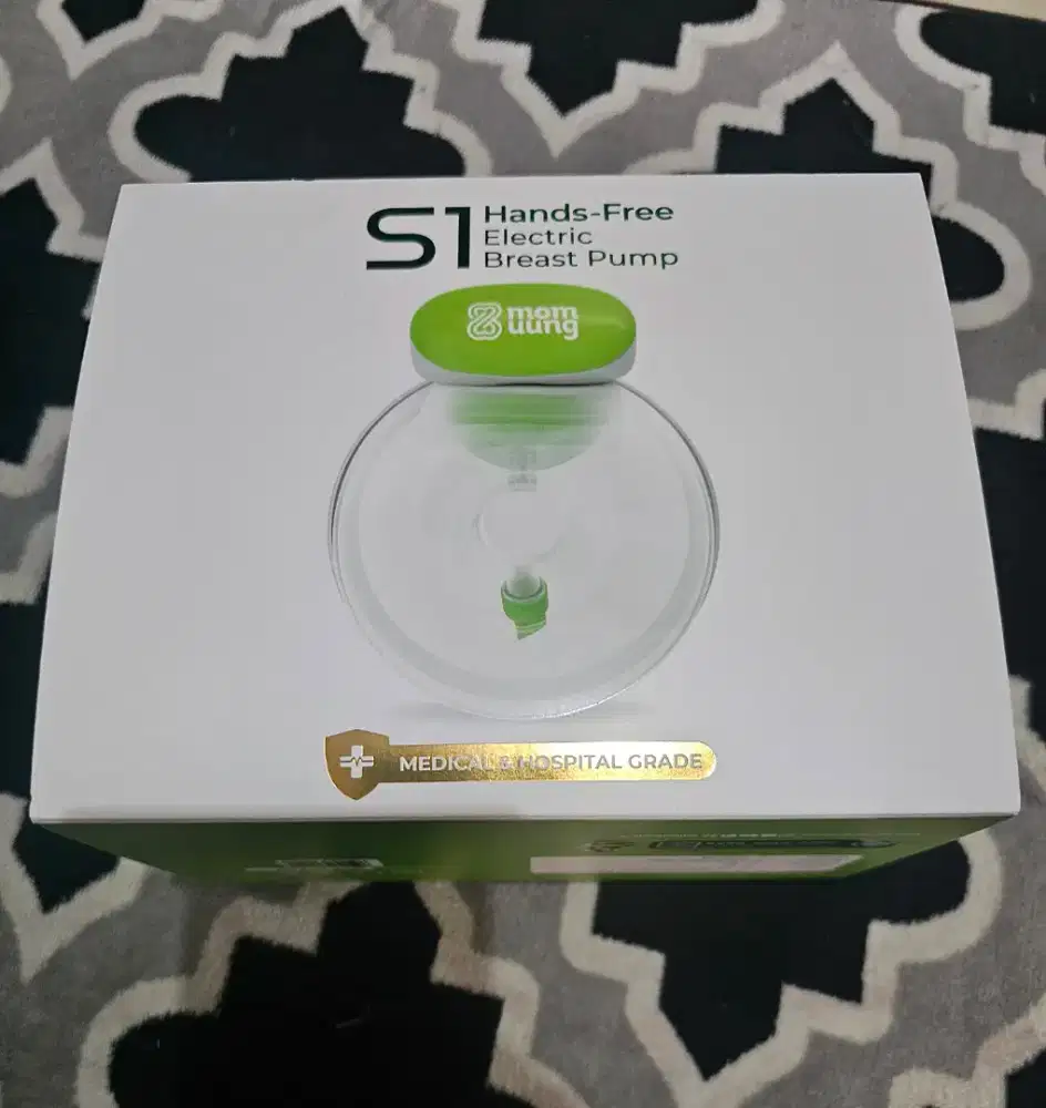 Pumping Asi MOM UUNG S1 Hands free electric breast pump