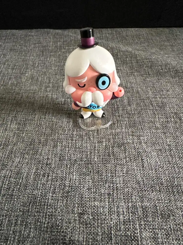 Pop mart mayor (original)