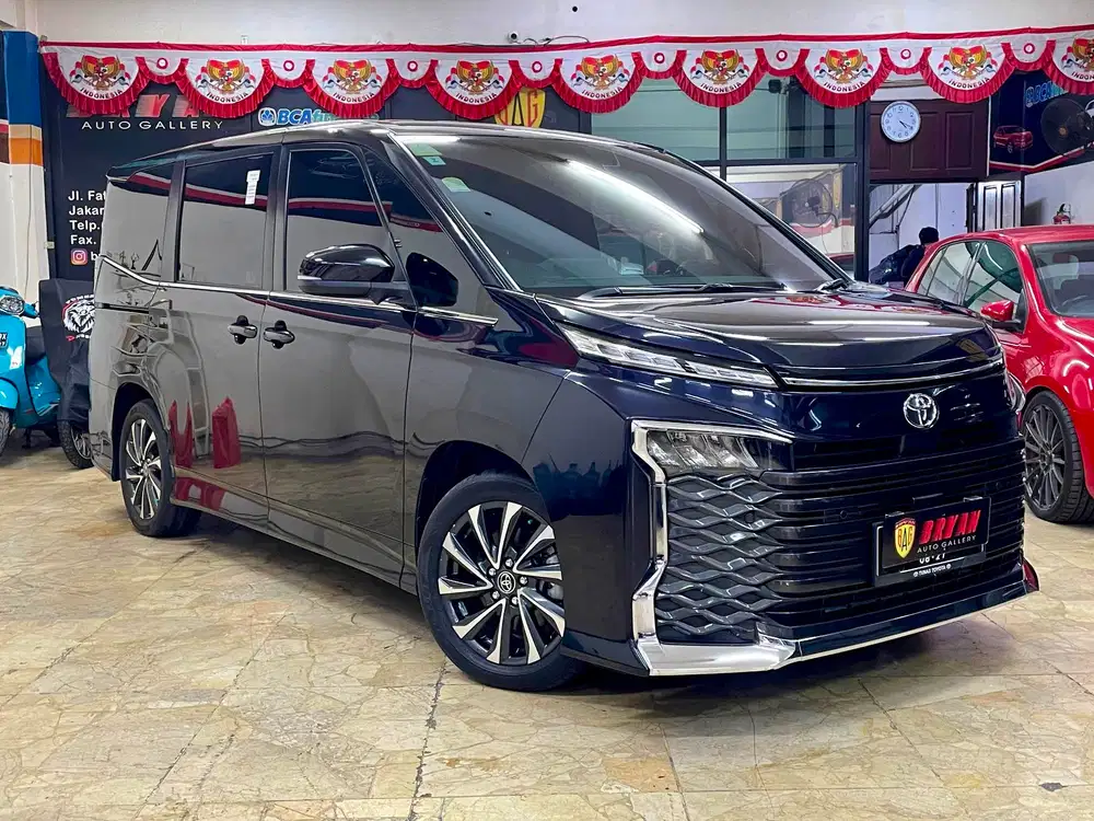 TDP35JT TOYOTA VOXY TSS 2022 GOOD CONDITION