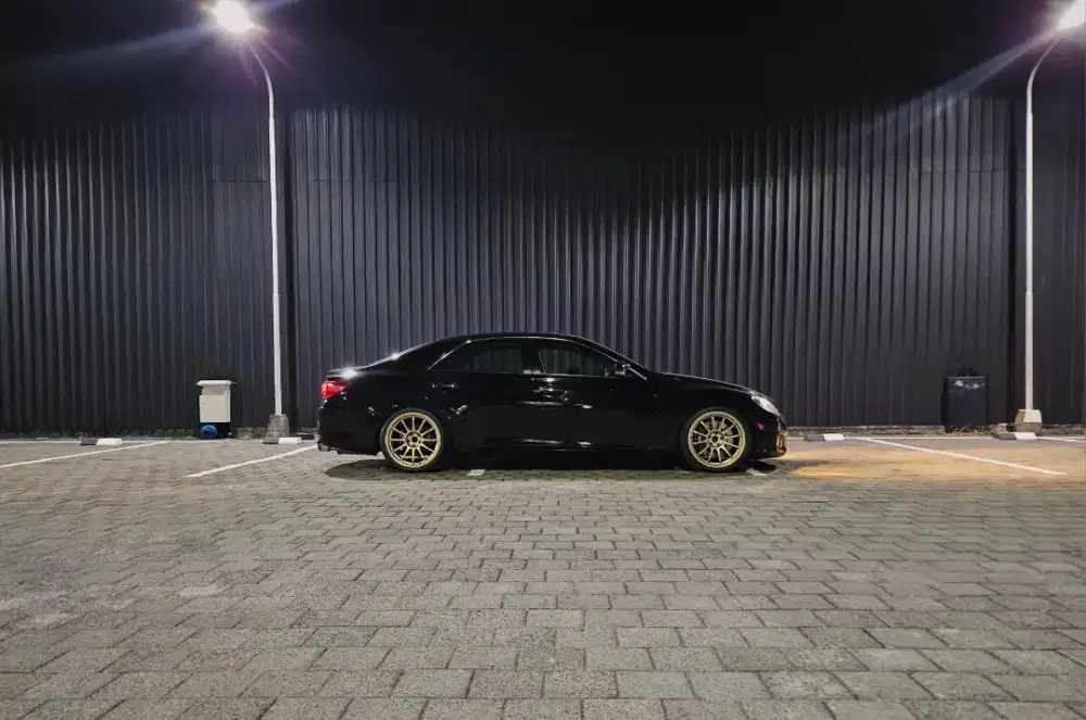 Toyota Mark X GRX130 2012