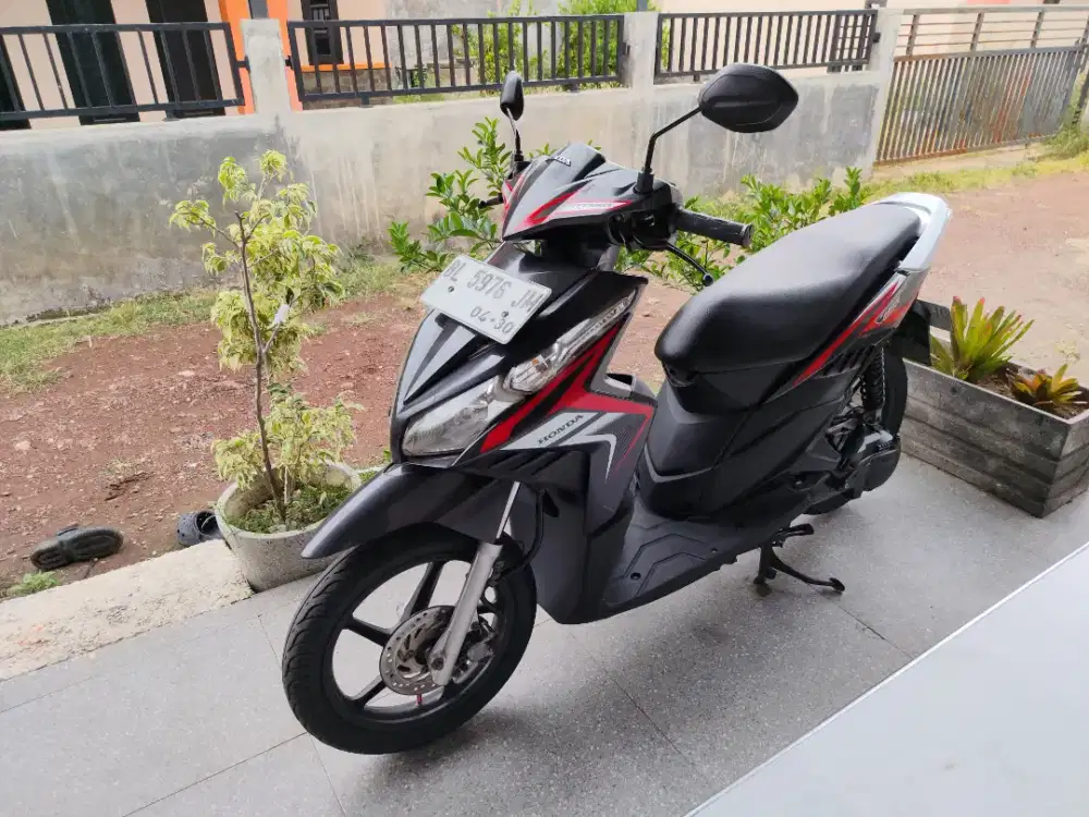 Di jual honda vario tehno tehno siap pakai