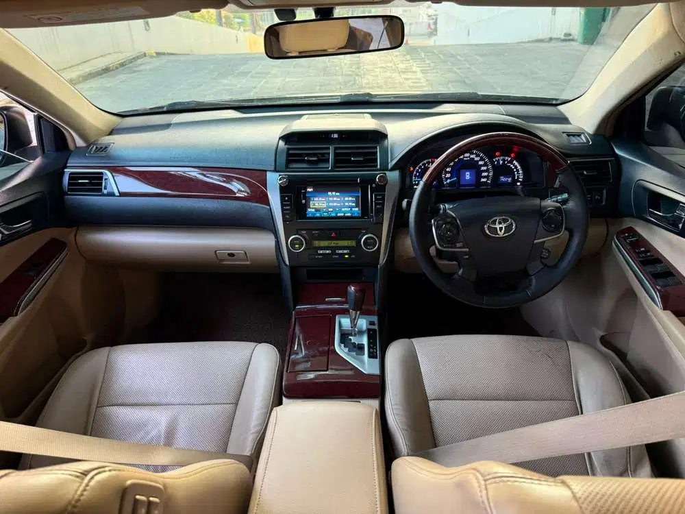 Toyota Camry 2012 Bensin