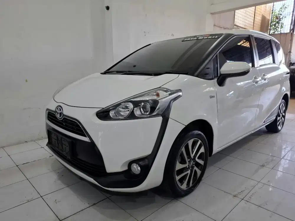 TOYOTA SIENTA V 1.5 M/T, 2018