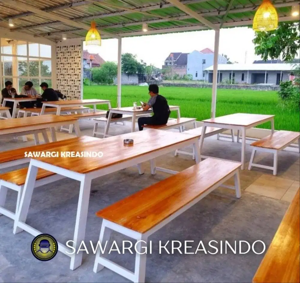Meja Kursi Murah Berkualitas & Multifungsi untuk Cafe, Taman, Rumah