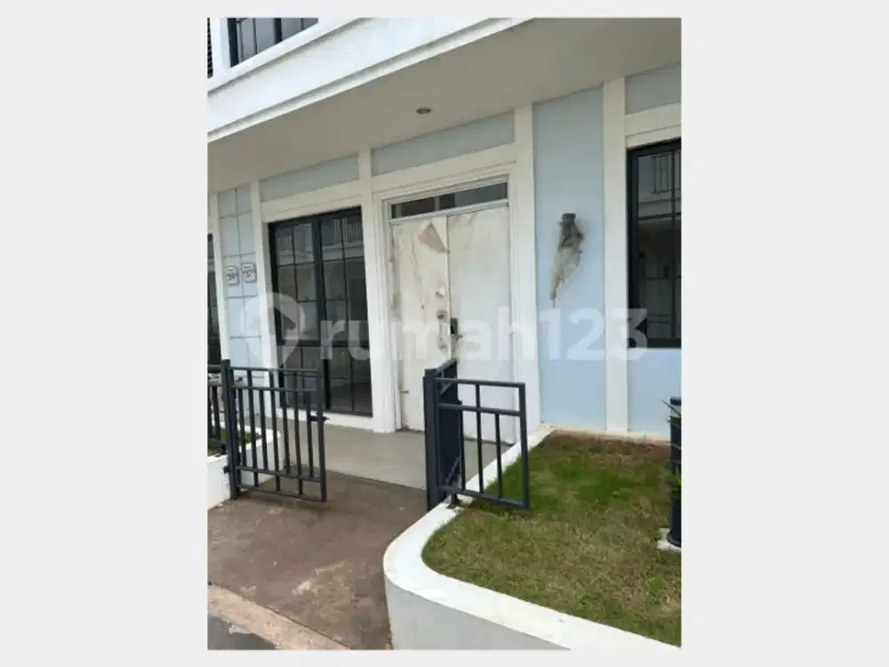 Dijual Rumah 3 LT di Lavon Swan City Murah