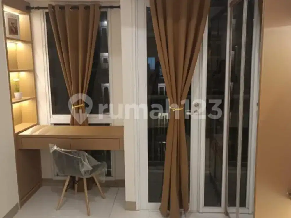 Di Jual Cepat Apartemen Tokyo Full Fursnihed