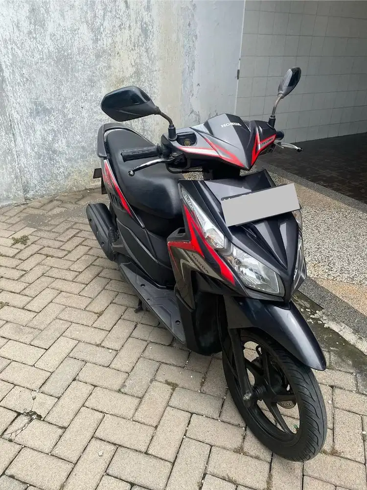 Vario techno 110 tahun 2012