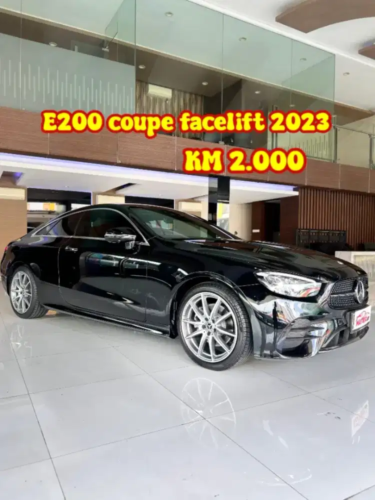 Mercedes-Benz E200 coupe 2023 facelift AT Matic . Mercy e200 e300