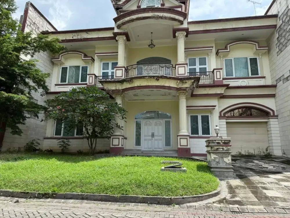 Rumah pakuwon city laguna regency dkt grand island dan villa royal