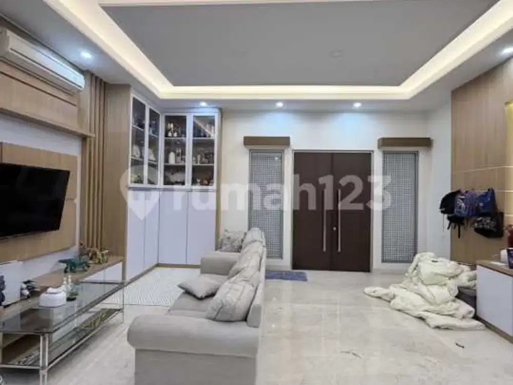 Di Jual Rumah Mewah di Golf Island Concerto Pik Full Furnished