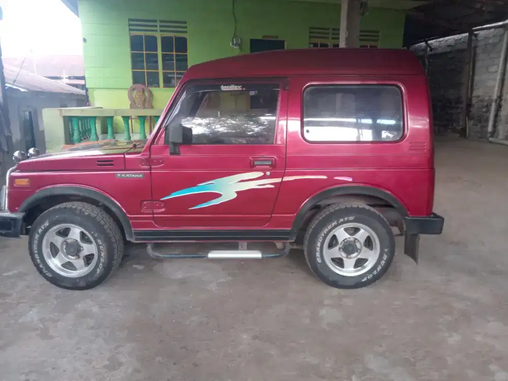 Di jual jimmy katana thn 1996