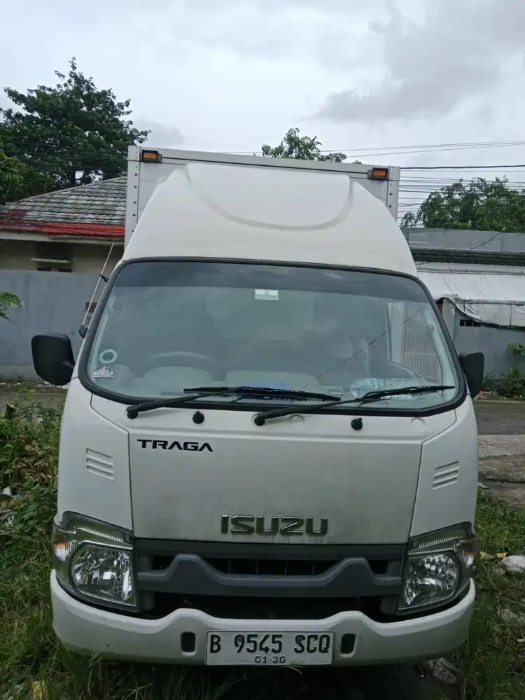 2024 Isuzu Traga 2,5 Box Full Aluminium Pickup