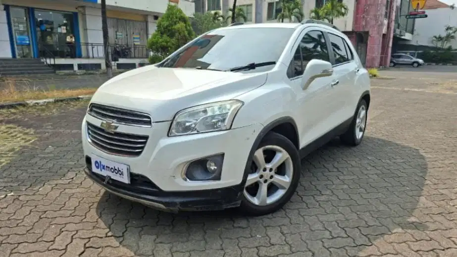 Chevrolet Trax 1.4 Turbo LTZ Bensin AT 2016 Putih