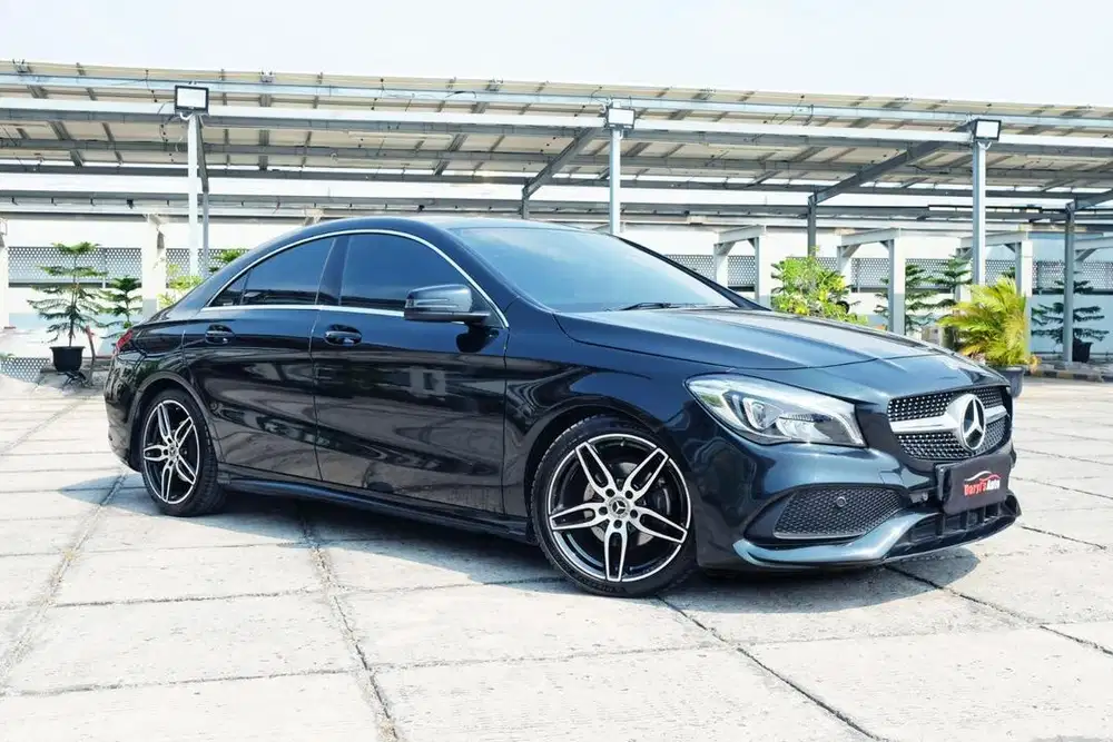 MERC BENZ CLA 200 AMG 2018