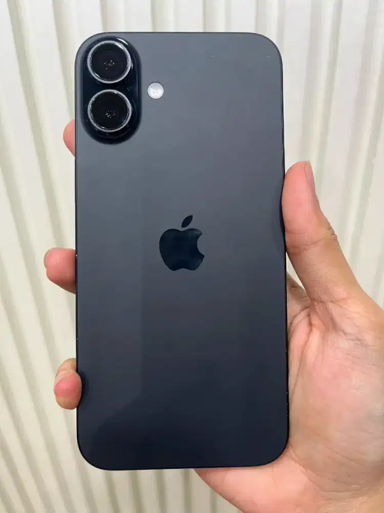 iPhone 16 plus 128gb black (ex ibox)