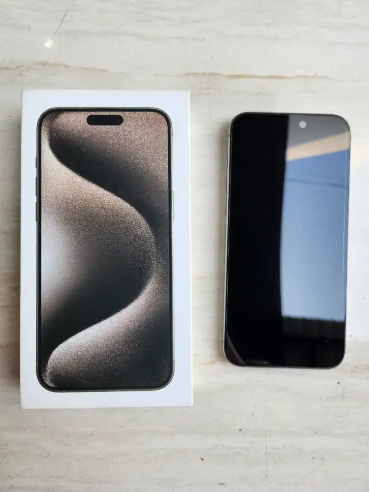 Dijual Iphone 15 Pro Max 256 GB