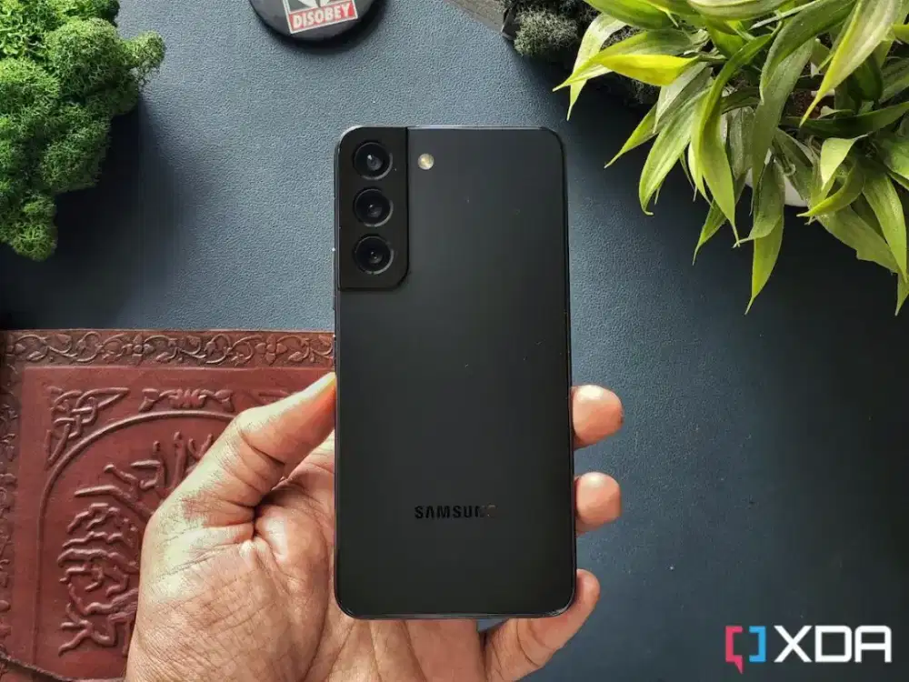 Samsung S22 8/256 nyari kembalian