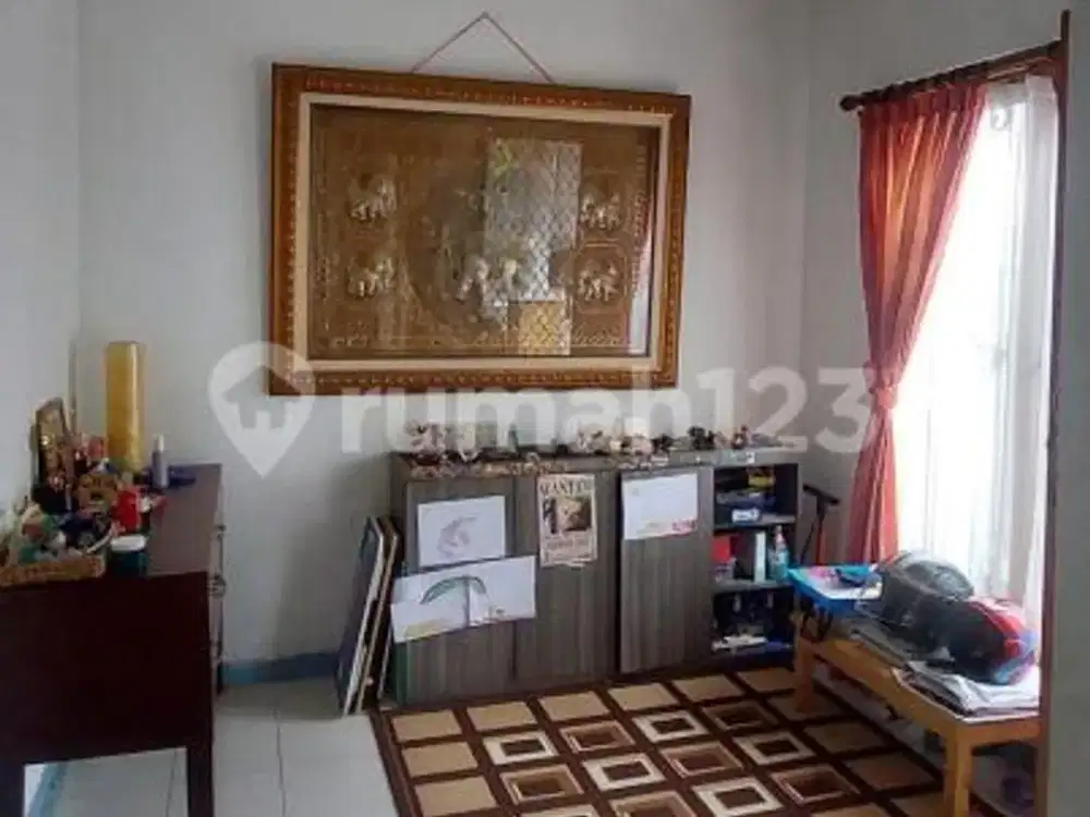 Jual B U Rumah Minimalis Semi Furnish di Bintaro Jaya Tangerang